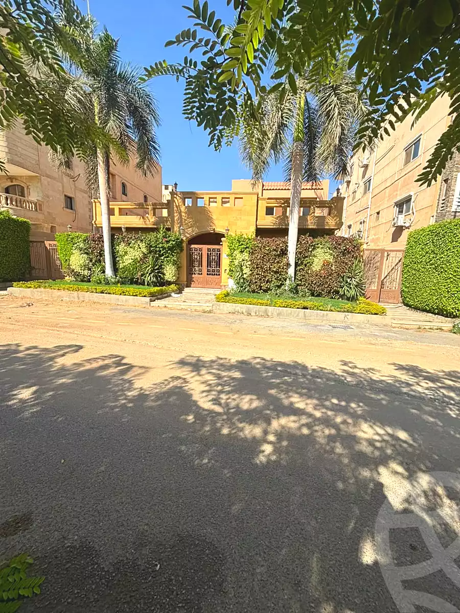 https://aqarmap.com.eg/en/listing/7360511-for-sale-cairo-new-cairo-el-narges-el-narges-2-pilot-halawany-st