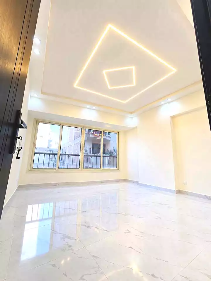 https://aqarmap.com.eg/ar/listing/7360677-for-sale-alexandria-al-agamy-lbytsh