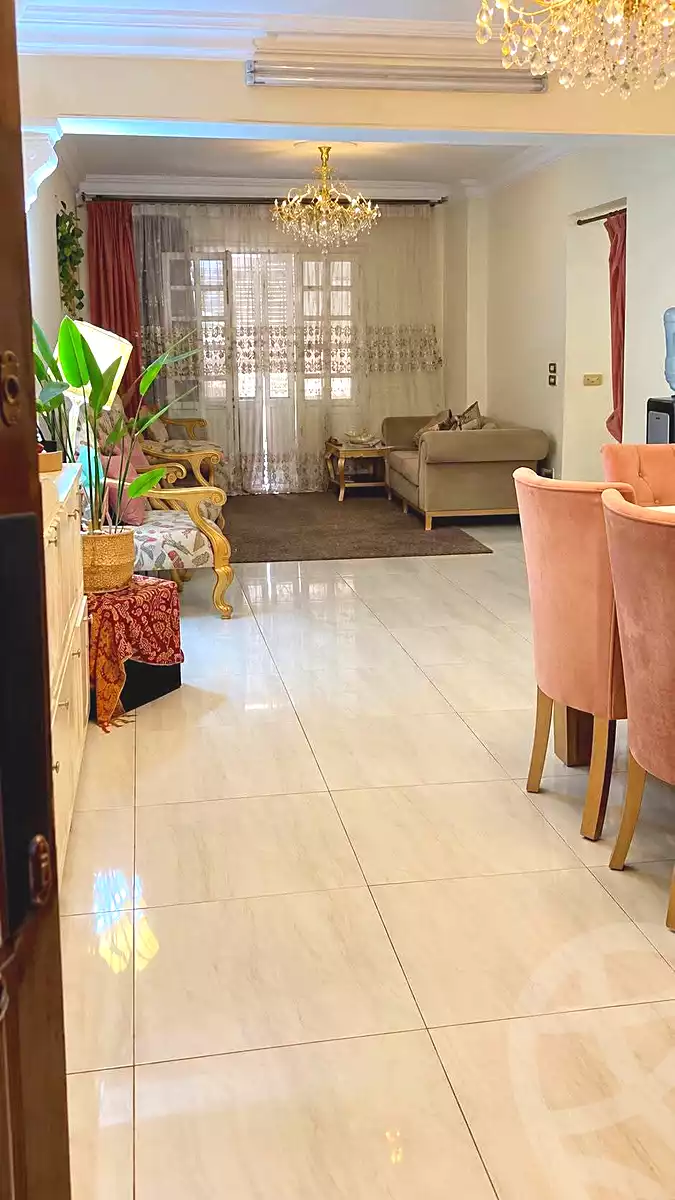 https://aqarmap.com.eg/ar/listing/7360697-for-sale-cairo-helwan-zou-el-fekar-basha-st