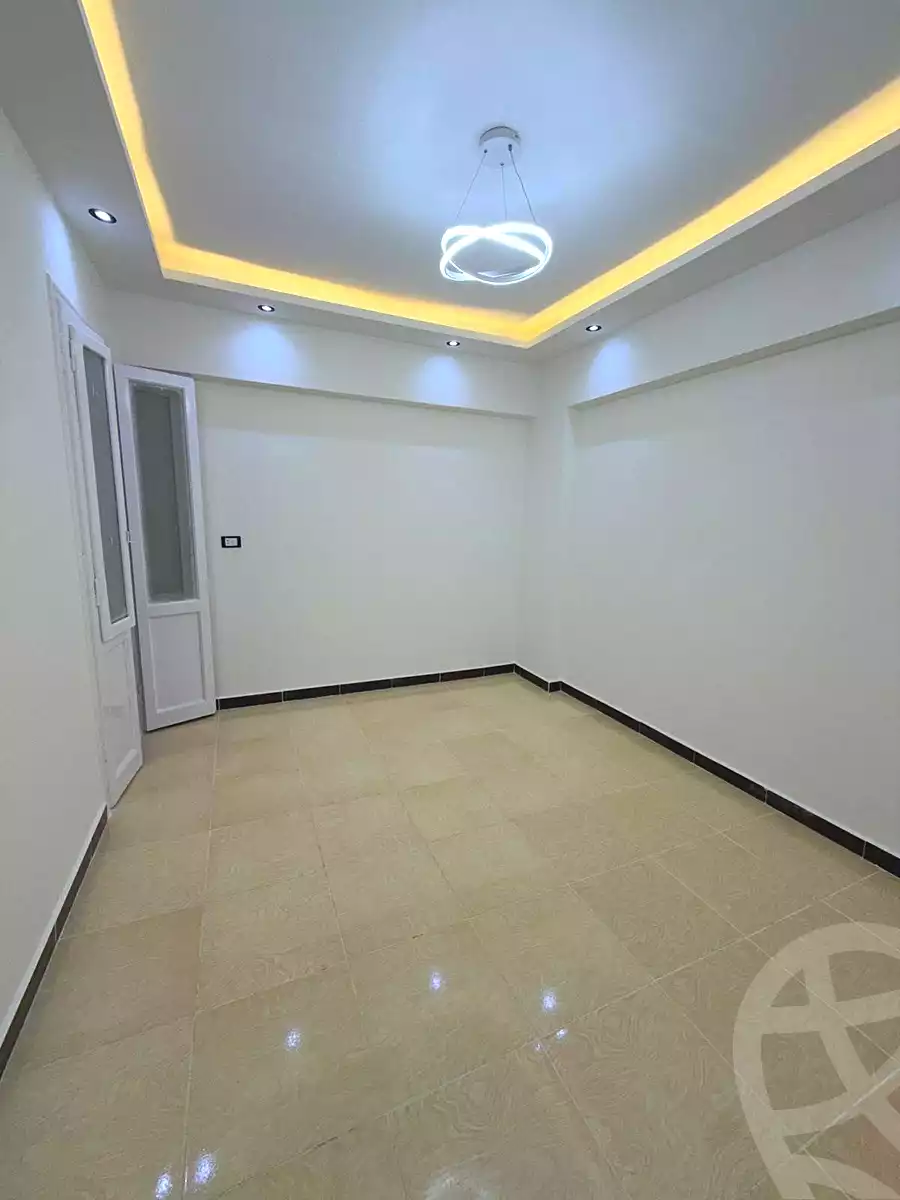 https://aqarmap.com.eg/ar/listing/7360827-for-sale-alexandria-al-agamy-shataa-el-nakheel