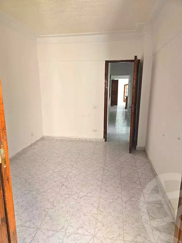 https://aqarmap.com.eg/ar/listing/7360857-for-sale-alexandria-al-agamy-lbytsh-bianchiii-el-bashwat-st