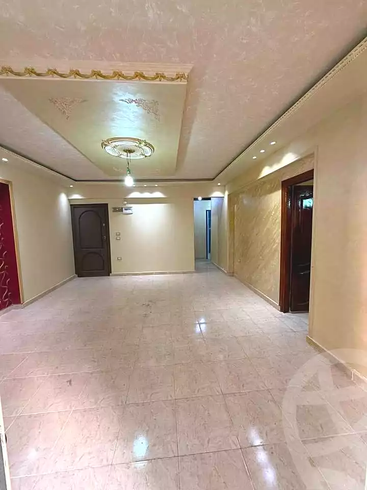 https://aqarmap.com.eg/ar/listing/7360942-for-sale-alexandria-miami-shr-jml-bd-lnsr