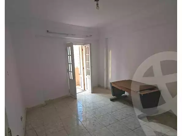 https://aqarmap.com.eg/ar/listing/7361099-for-sale-alexandria-sydy-bshr-sydy-bshr-bhry-gamal-abd-el-nasir-st