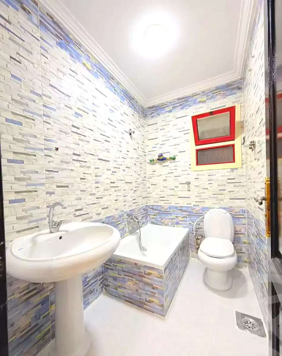 https://aqarmap.com.eg/ar/listing/7361236-for-sale-alexandria-al-agamy-shataa-el-nakheel