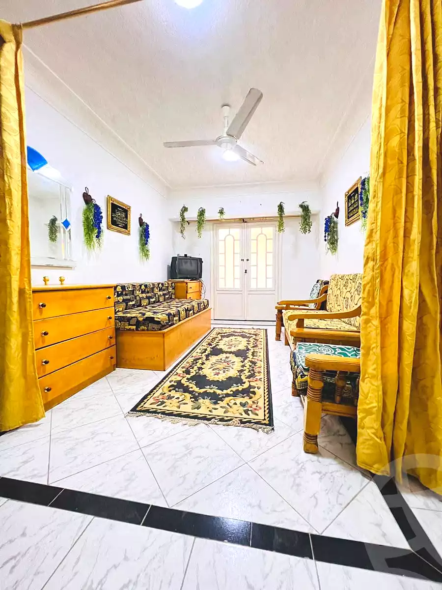 https://aqarmap.com.eg/ar/listing/7361381-for-sale-alexandria-al-agamy-shataa-el-nakheel