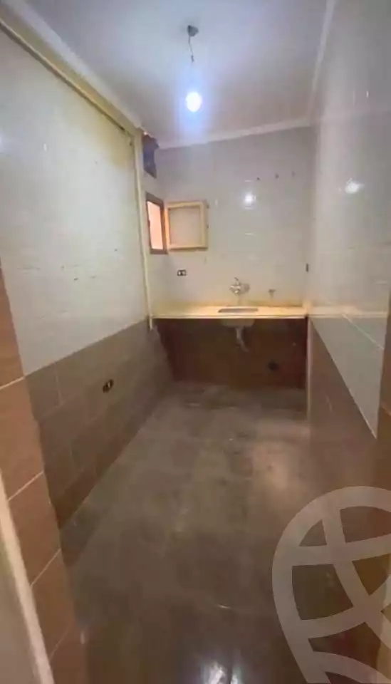 https://aqarmap.com.eg/en/listing/7361517-for-sale-alexandria-sydy-bshr