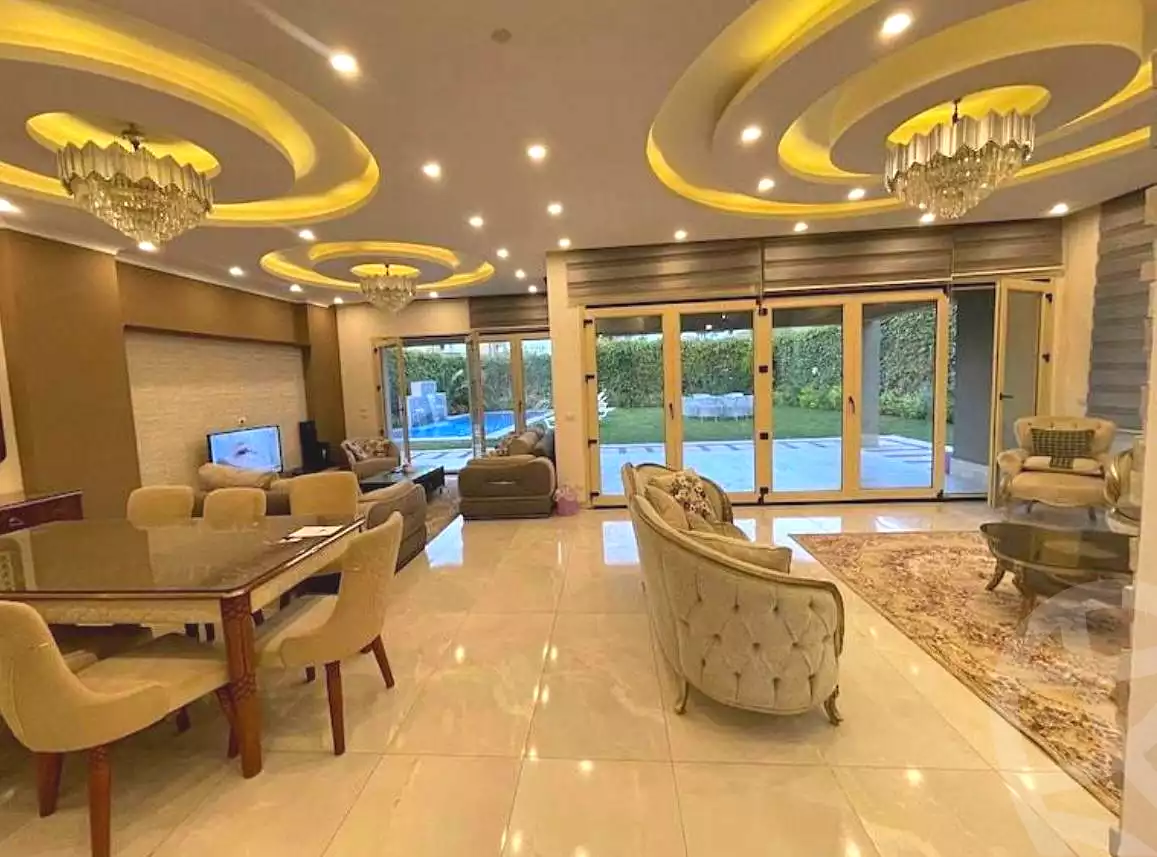 https://aqarmap.com.eg/en/listing/7361751-for-sale-cairo-new-cairo-compounds-hyde-park