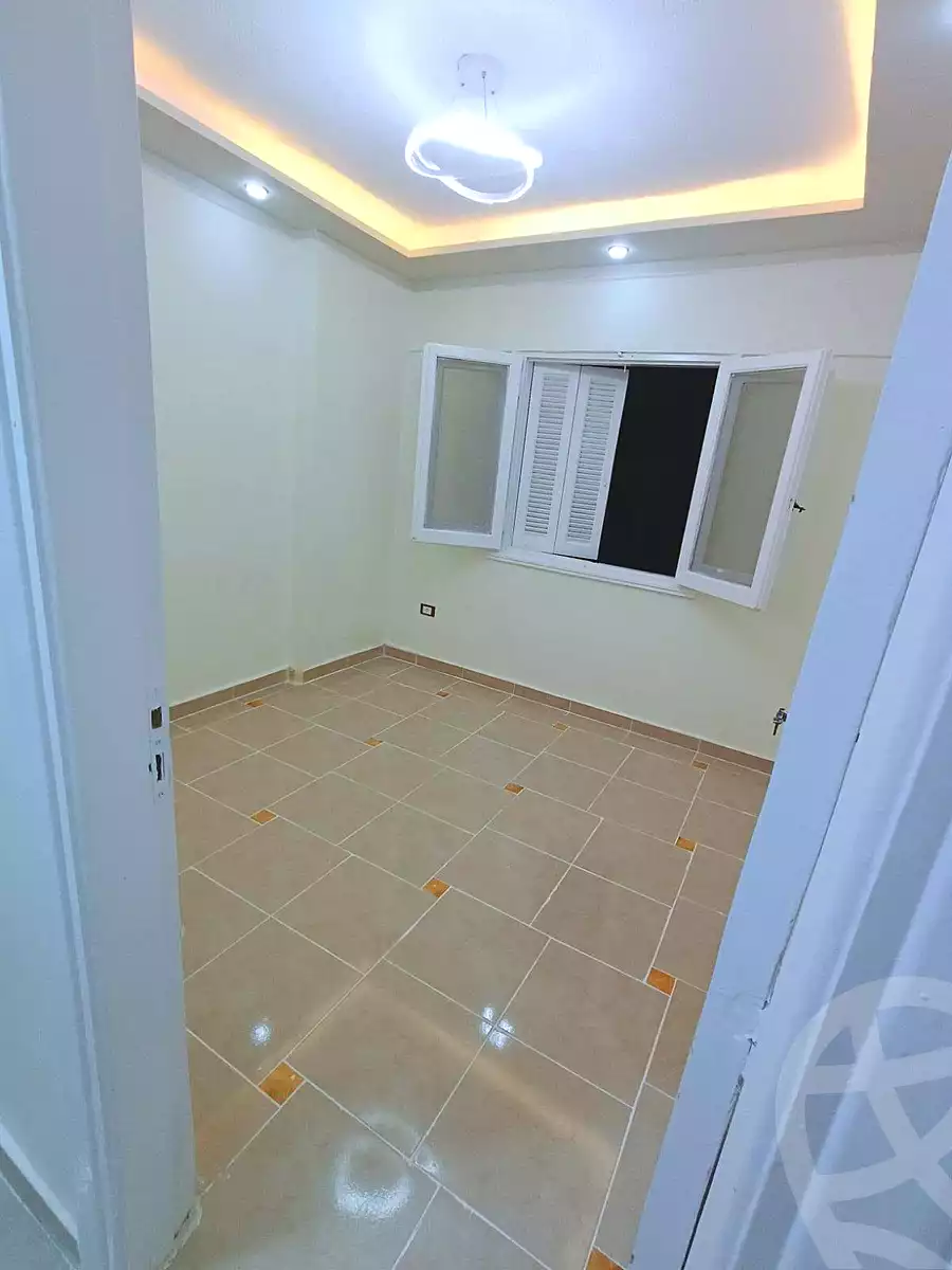 https://aqarmap.com.eg/ar/listing/7361858-for-sale-alexandria-al-agamy-shataa-el-nakheel