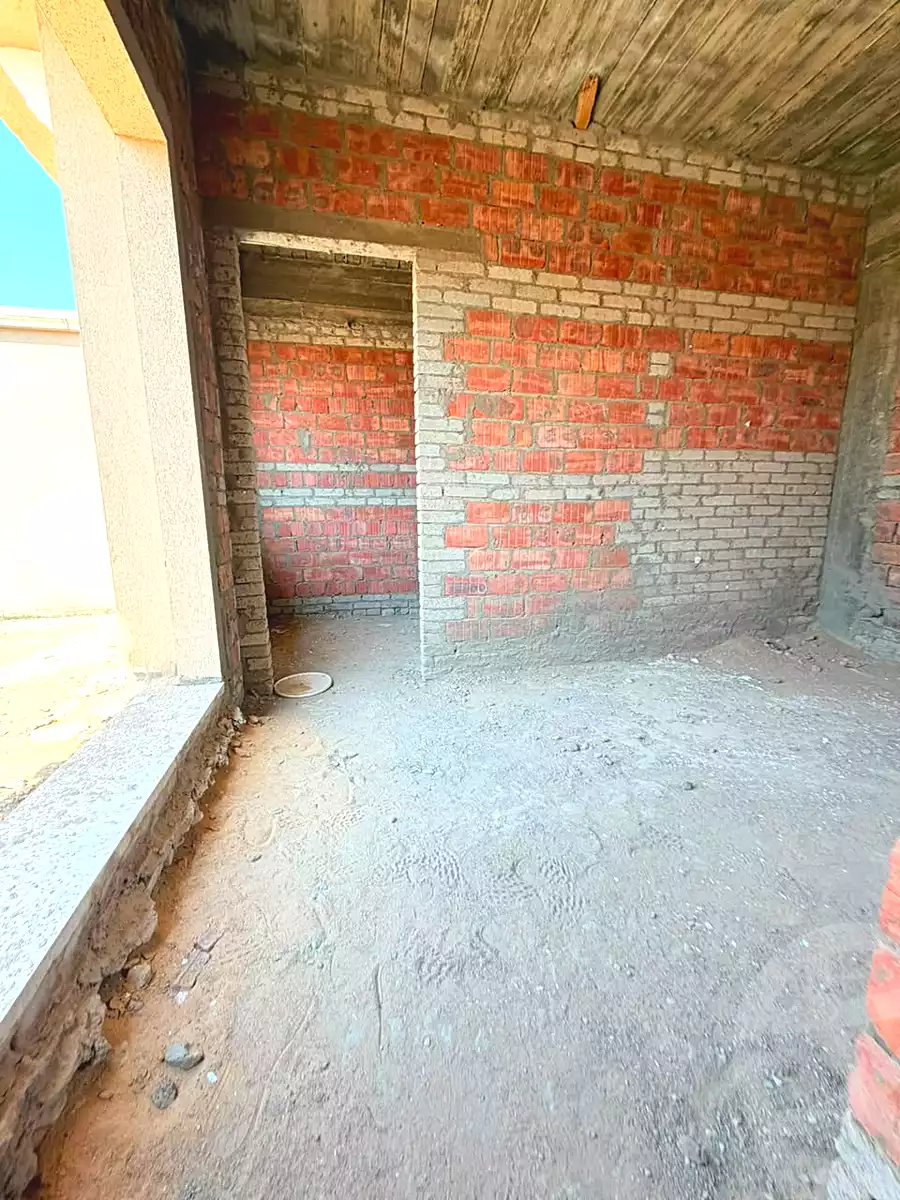 https://aqarmap.com.eg/ar/listing/7361808-for-sale-cairo-el-shorouk-compounds-yfy-ryzydns