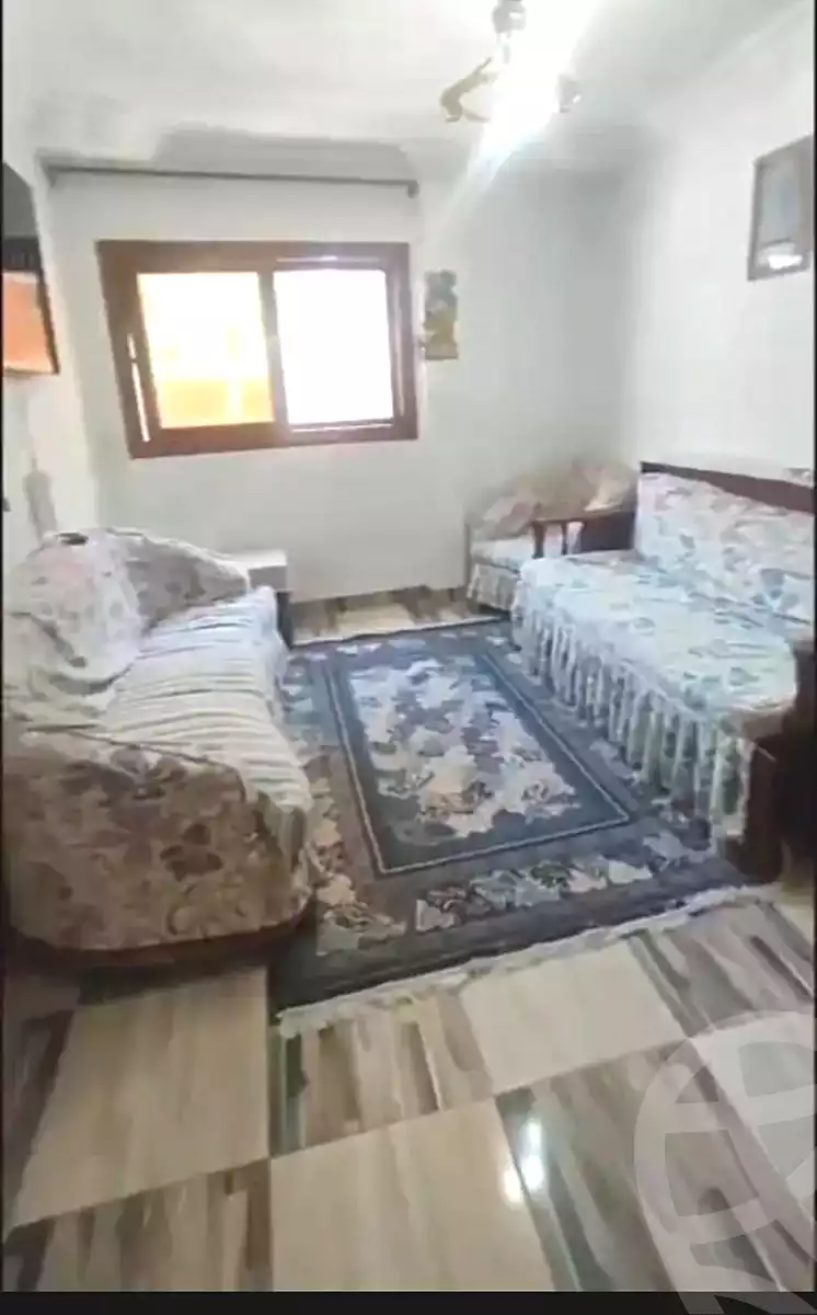 https://aqarmap.com.eg/ar/listing/7361999-for-sale-alexandria-el-asafra-shr-45