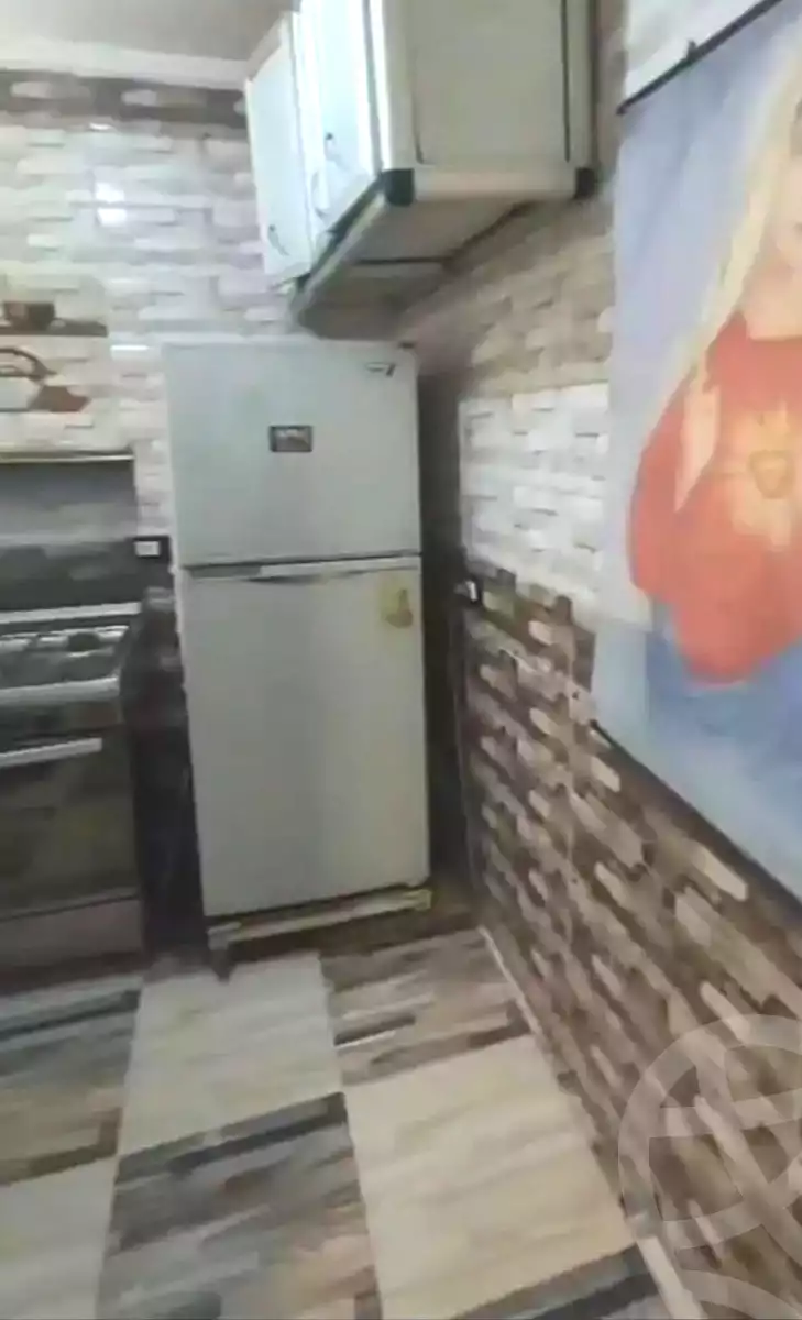 https://aqarmap.com.eg/ar/listing/7361999-for-sale-alexandria-el-asafra-shr-45