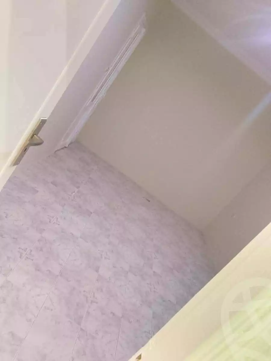 https://aqarmap.com.eg/ar/listing/7362075-for-sale-cairo-helwan-helwan-el-sharkeya-thabit-basha-st