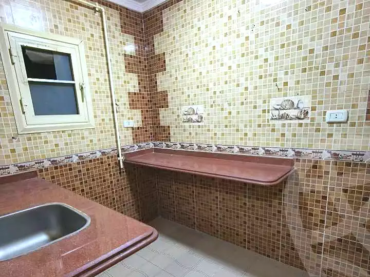 https://aqarmap.com.eg/ar/listing/7362335-for-sale-alexandria-lsywf-el-falki