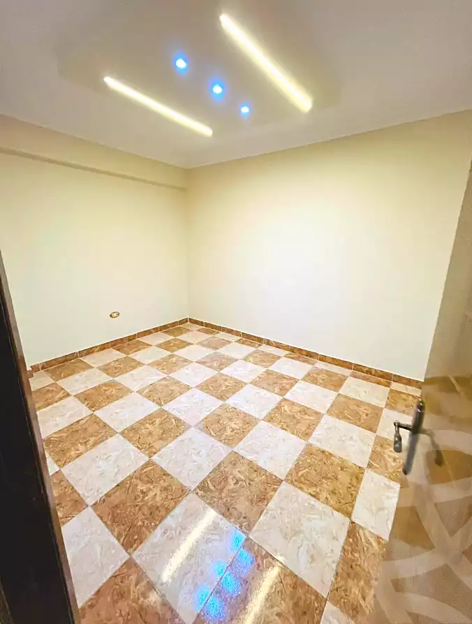 https://aqarmap.com.eg/ar/listing/7362703-for-sale-alexandria-lsywf-el-falki