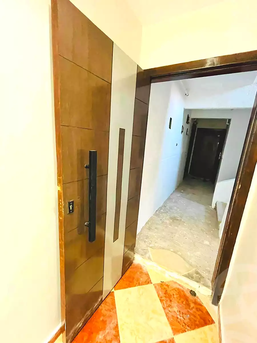 https://aqarmap.com.eg/en/listing/7363064-for-sale-alexandria-lsywf-el-falki