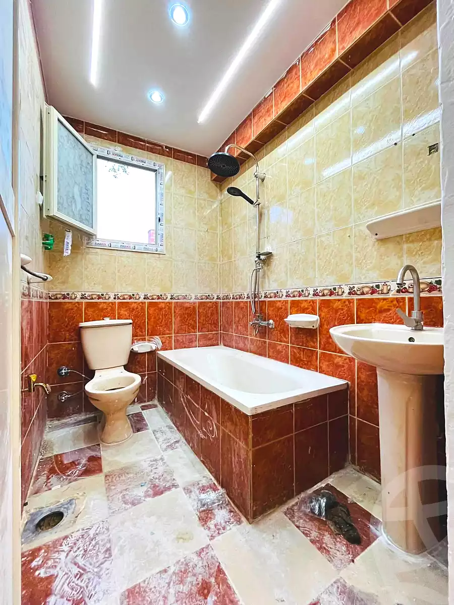 https://aqarmap.com.eg/en/listing/7363064-for-sale-alexandria-lsywf-el-falki