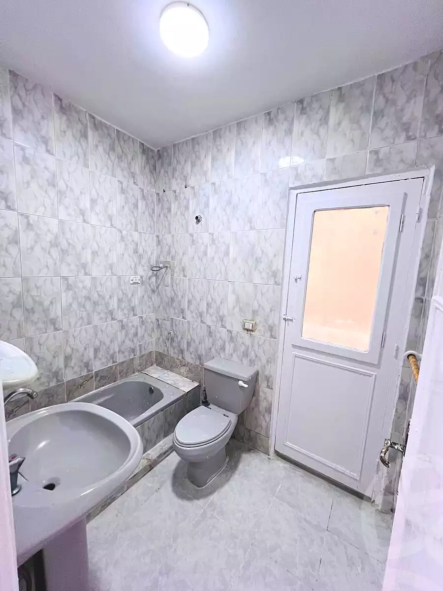 https://aqarmap.com.eg/en/listing/7363408-for-sale-alexandria-al-agamy