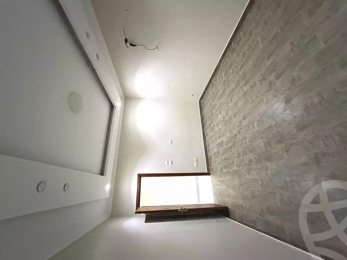 https://aqarmap.com.eg/ar/listing/7363442-for-sale-cairo-al-oubour-el-hay-el-taseaa-el-thaqafa-st