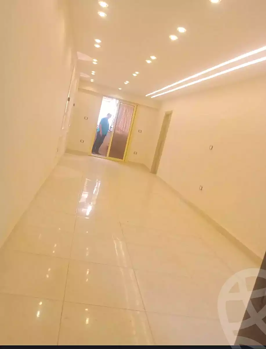 https://aqarmap.com.eg/ar/listing/7363756-for-sale-alexandria-al-agamy-lbytsh-qased-kareem-st