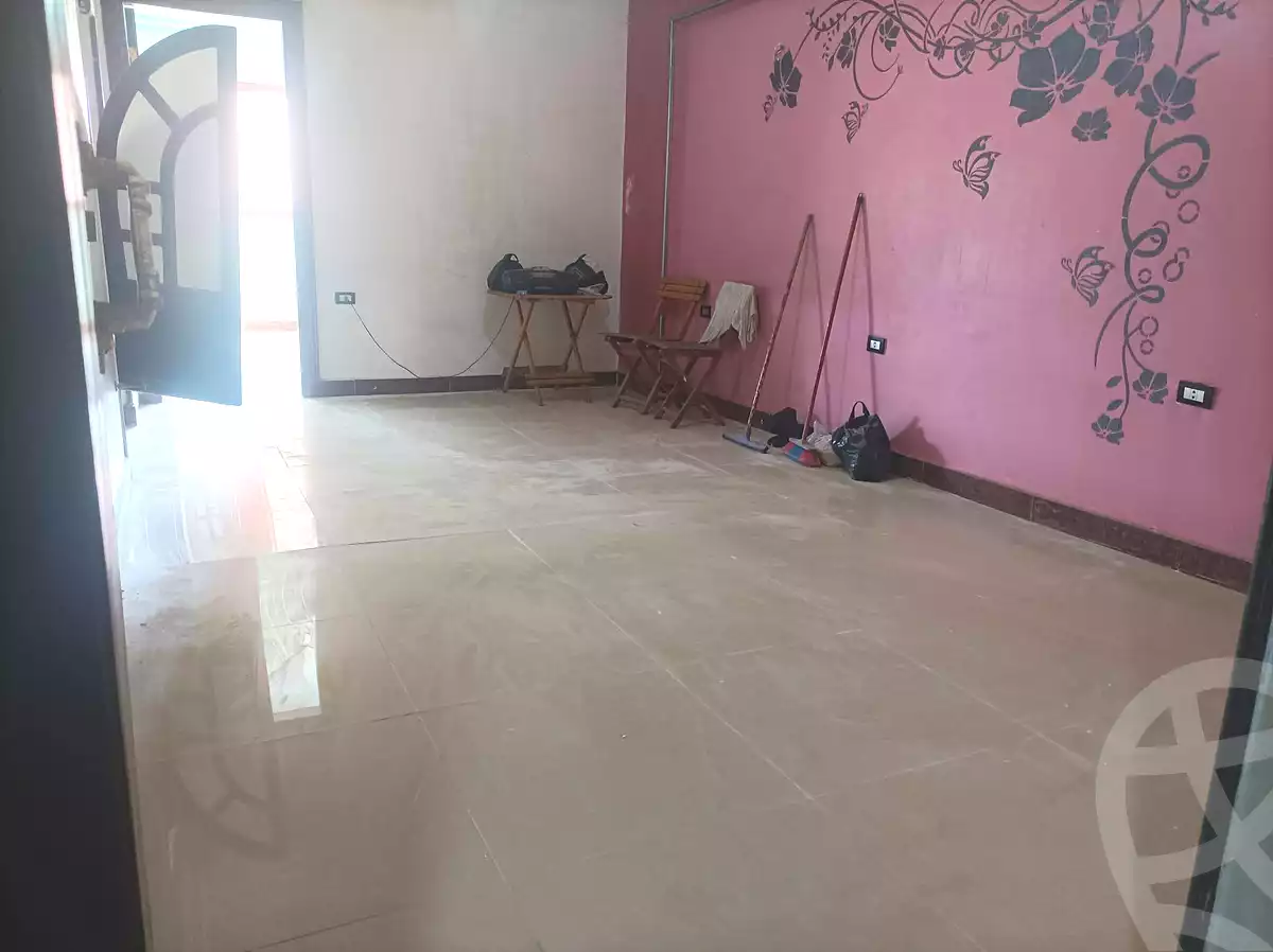 https://aqarmap.com.eg/en/listing/7363792-for-rent-cairo-ain-shams-ahmed-esmat-st