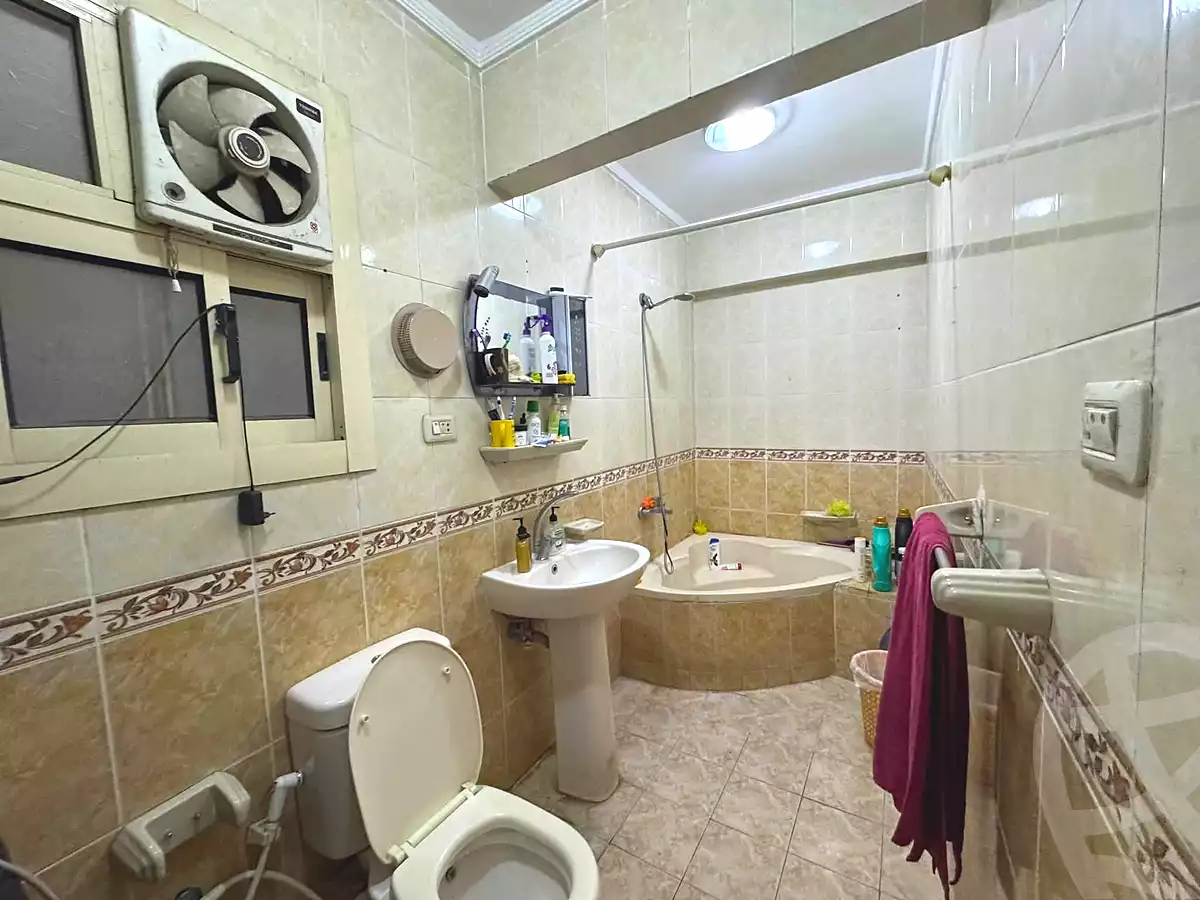 https://aqarmap.com.eg/en/listing/7363927-for-sale-alexandria-sydy-bshr-sydy-bshr-bhry-sidi-beshr-mosque-st