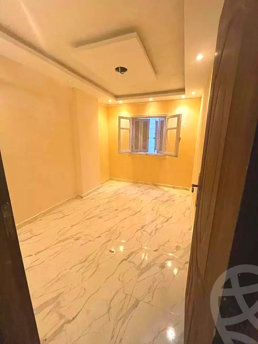 https://aqarmap.com.eg/ar/listing/7363940-for-sale-alexandria-bahray-el-anfoshy-sidi-kazman-st