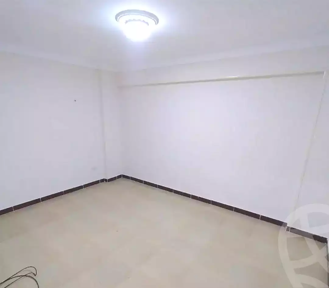 https://aqarmap.com.eg/en/listing/7364567-for-sale-alexandria-lsywf-el-falki
