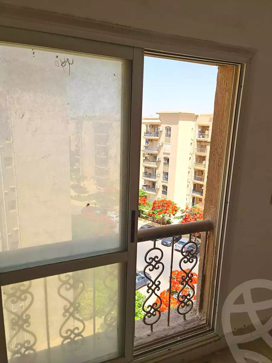 https://aqarmap.com.eg/ar/listing/7364997-for-sale-cairo-new-cairo-lrhb-city-phase-8