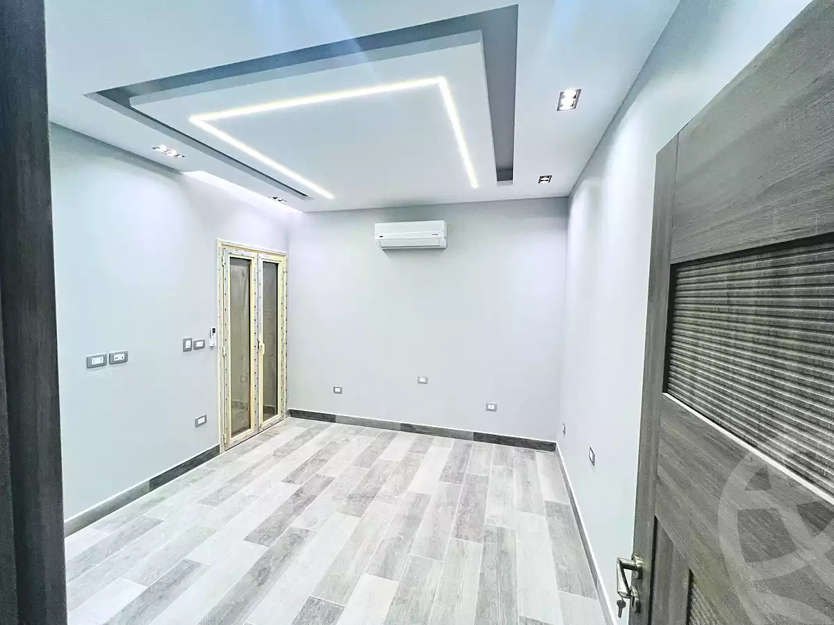 https://aqarmap.com.eg/en/listing/7365102-for-rent-cairo-new-cairo-compounds-town-residence