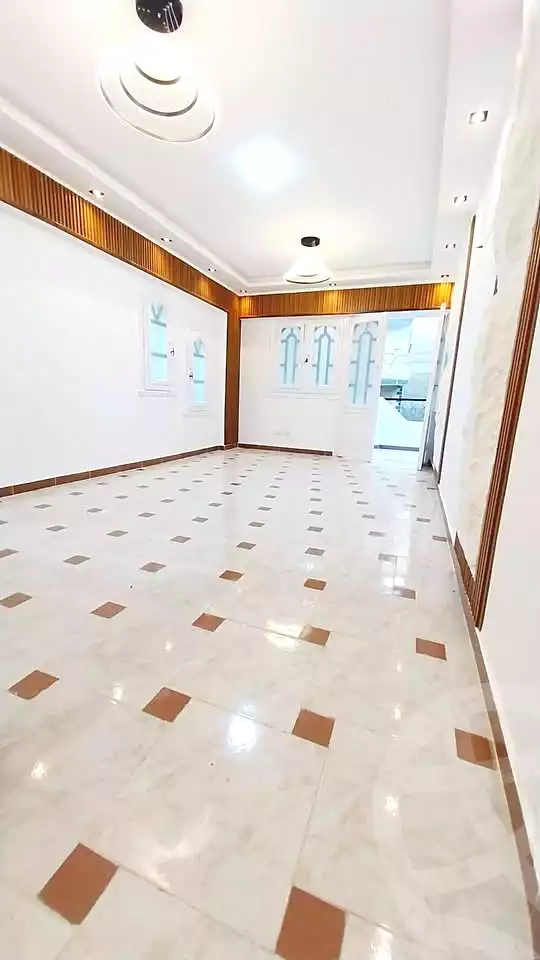https://aqarmap.com.eg/ar/listing/7365302-for-sale-alexandria-al-agamy-el-kilo-21
