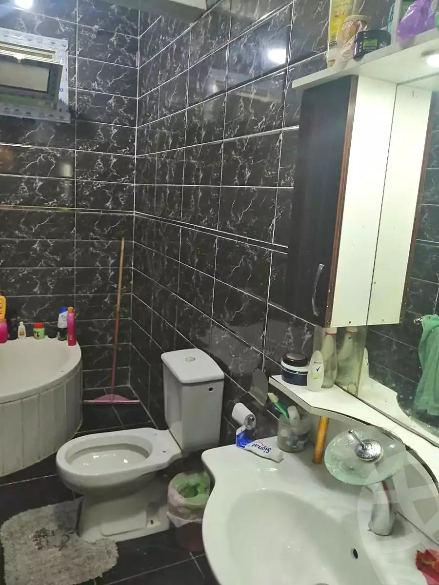 https://aqarmap.com.eg/en/listing/7365314-for-sale-cairo-el-sheikh-zayed-city-mntq-fr-y-bmdyn-lshykh-zyd