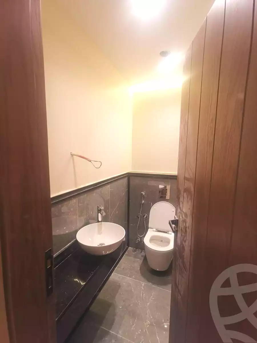 https://aqarmap.com.eg/ar/listing/7365327-for-sale-cairo-el-sheikh-zayed-city-mntq-fr-y-bmdyn-lshykh-zyd