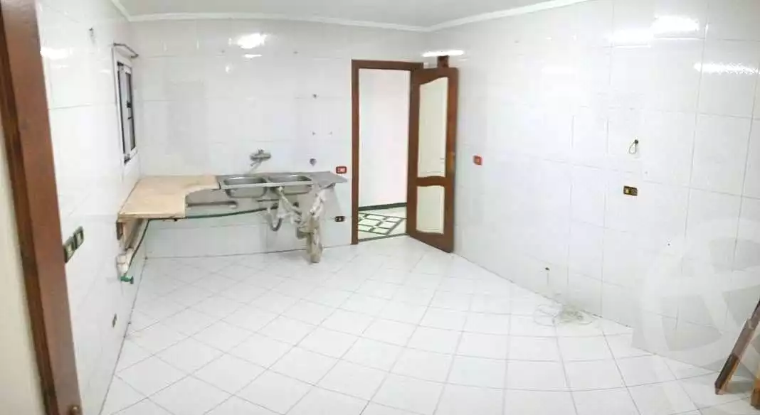 https://aqarmap.com.eg/en/listing/7365355-for-sale-cairo-helwan-sherif-st