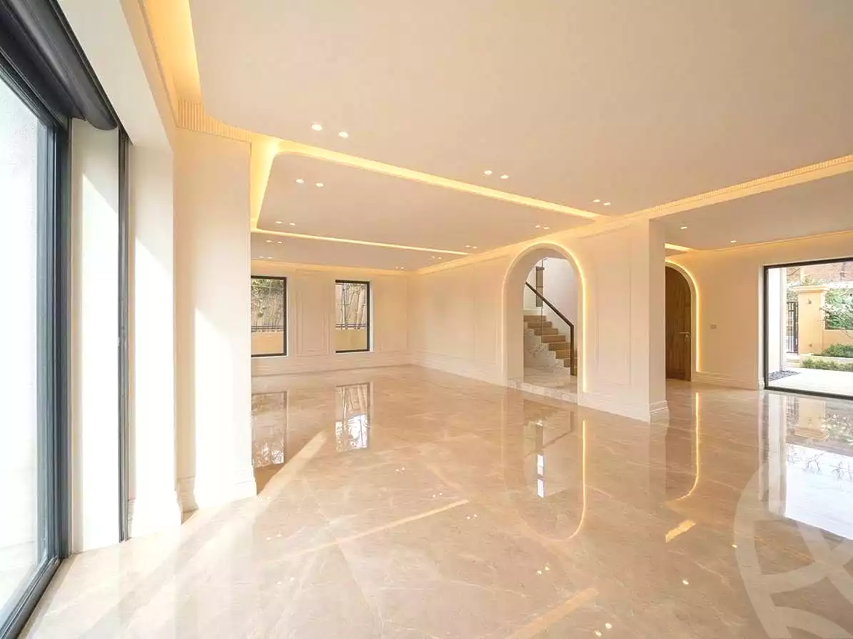https://aqarmap.com.eg/en/listing/7365286-for-sale-cairo-new-cairo-compounds-the-crest-compound-il-cazar