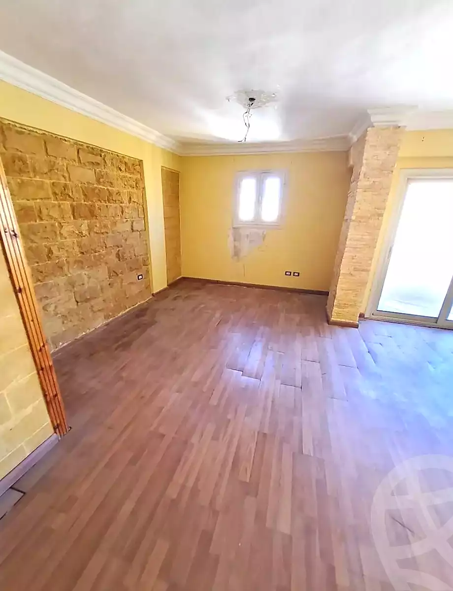 https://aqarmap.com.eg/ar/listing/7366315-for-sale-alexandria-ganaklis
