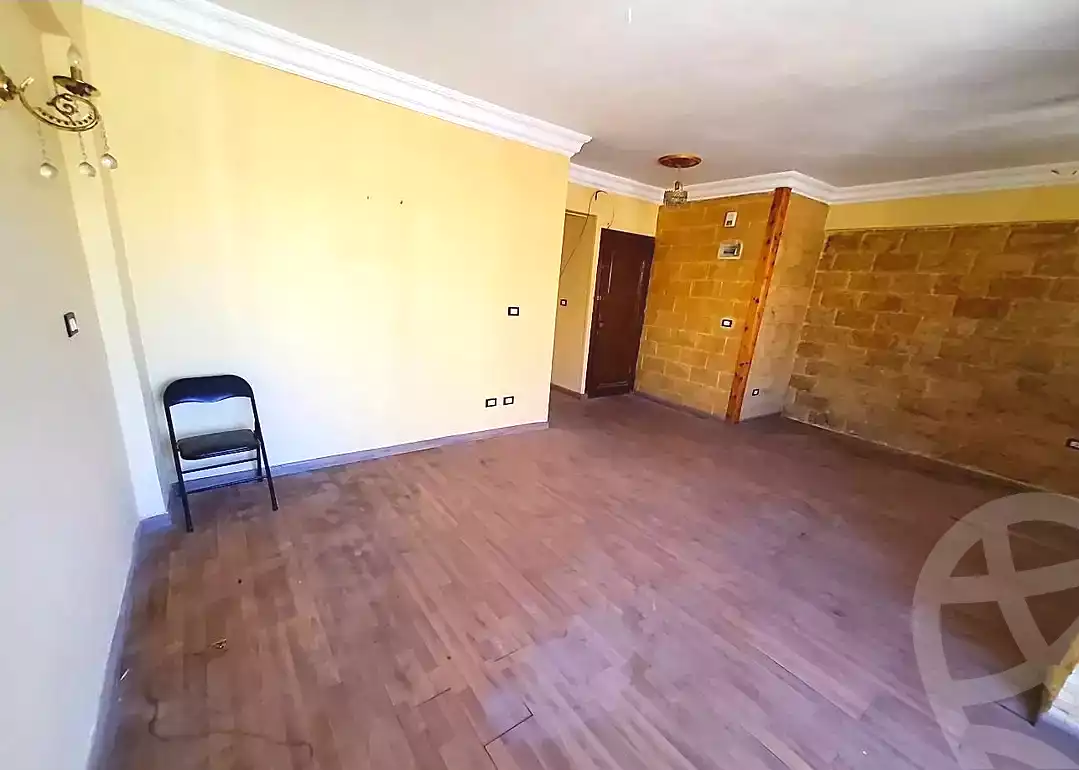 https://aqarmap.com.eg/ar/listing/7366315-for-sale-alexandria-ganaklis