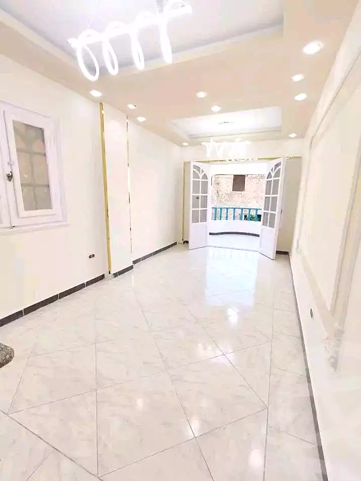 https://aqarmap.com.eg/en/listing/7367084-for-sale-alexandria-al-agamy-shataa-el-nakheel-street-10