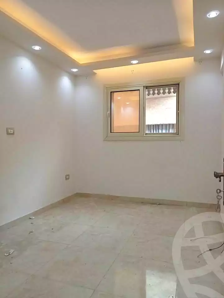 https://aqarmap.com.eg/ar/listing/7367246-for-sale-alexandria-el-asafra-l-sfr-bhry
