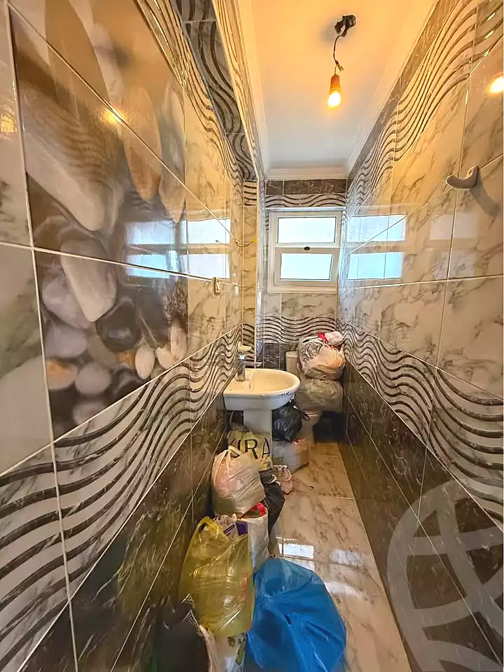 https://aqarmap.com.eg/ar/listing/7367706-for-sale-alexandria-sydy-bshr-sydy-bshr-bhry-mohamed-el-srafi-st.