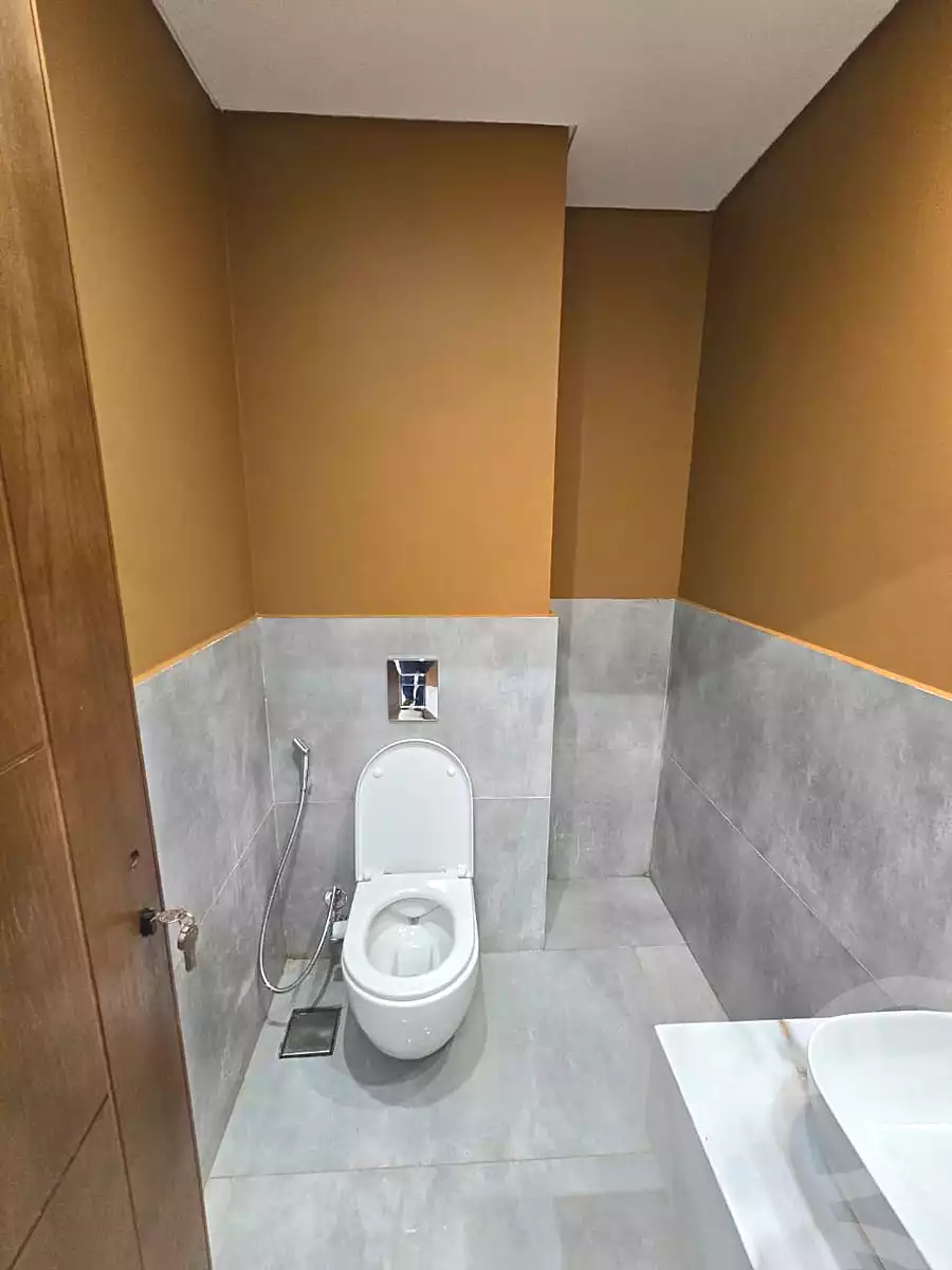 https://aqarmap.com.eg/en/listing/7367744-for-rent-cairo-el-maadi-compounds-rayhanah-plaza