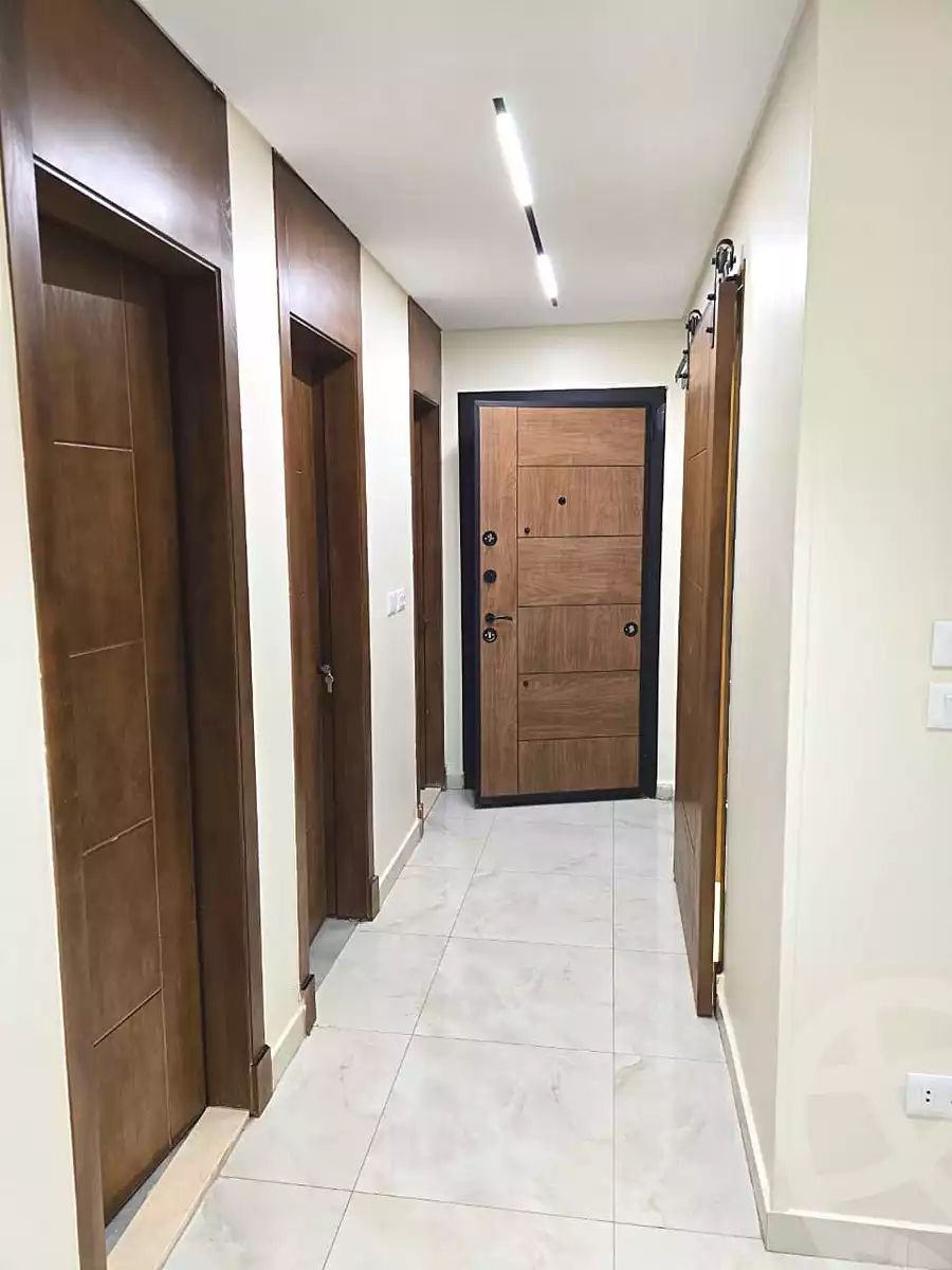 https://aqarmap.com.eg/en/listing/7367744-for-rent-cairo-el-maadi-compounds-rayhanah-plaza