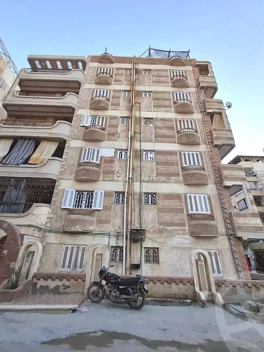 https://aqarmap.com.eg/ar/listing/7367868-for-sale-alexandria-al-agamy-shataa-el-nakheel