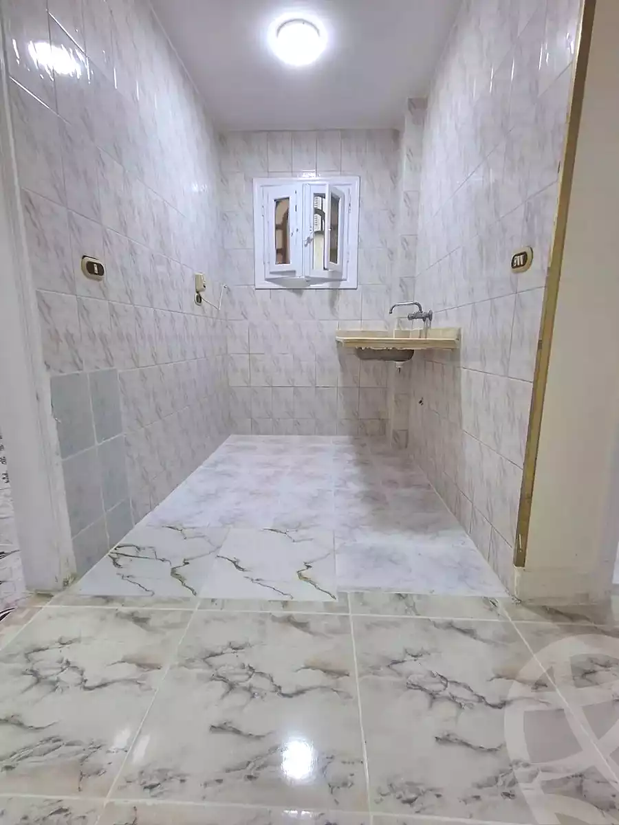 https://aqarmap.com.eg/ar/listing/7367868-for-sale-alexandria-al-agamy-shataa-el-nakheel