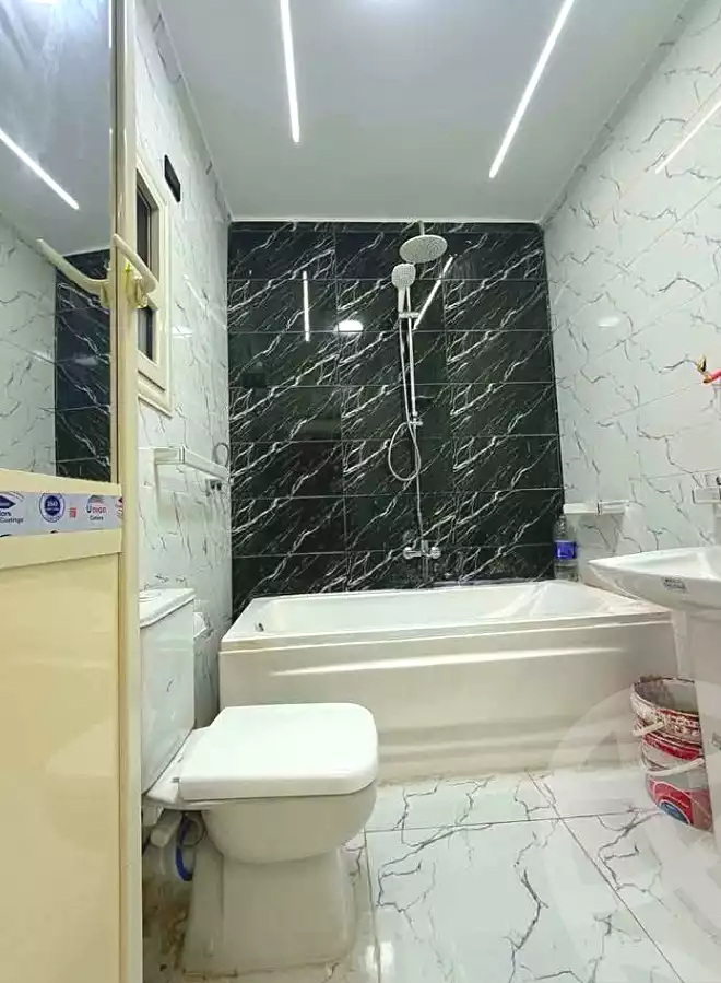 https://aqarmap.com.eg/ar/listing/7367920-for-sale-cairo-ain-shams-ain-shams-el-sharkia-el-eshrein-stt