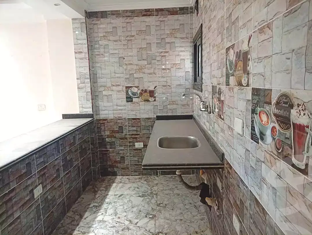 https://aqarmap.com.eg/en/listing/7367921-for-rent-alexandria-al-agamy-el-kilo-21