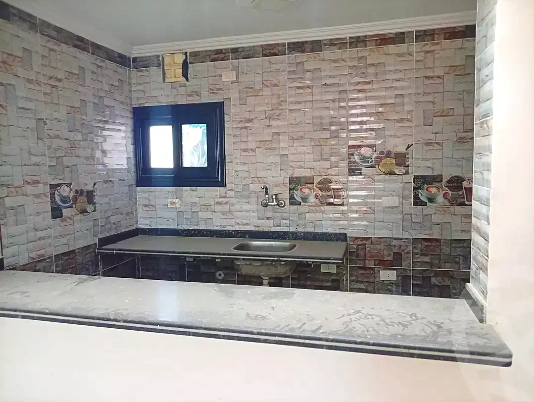 https://aqarmap.com.eg/en/listing/7367921-for-rent-alexandria-al-agamy-el-kilo-21