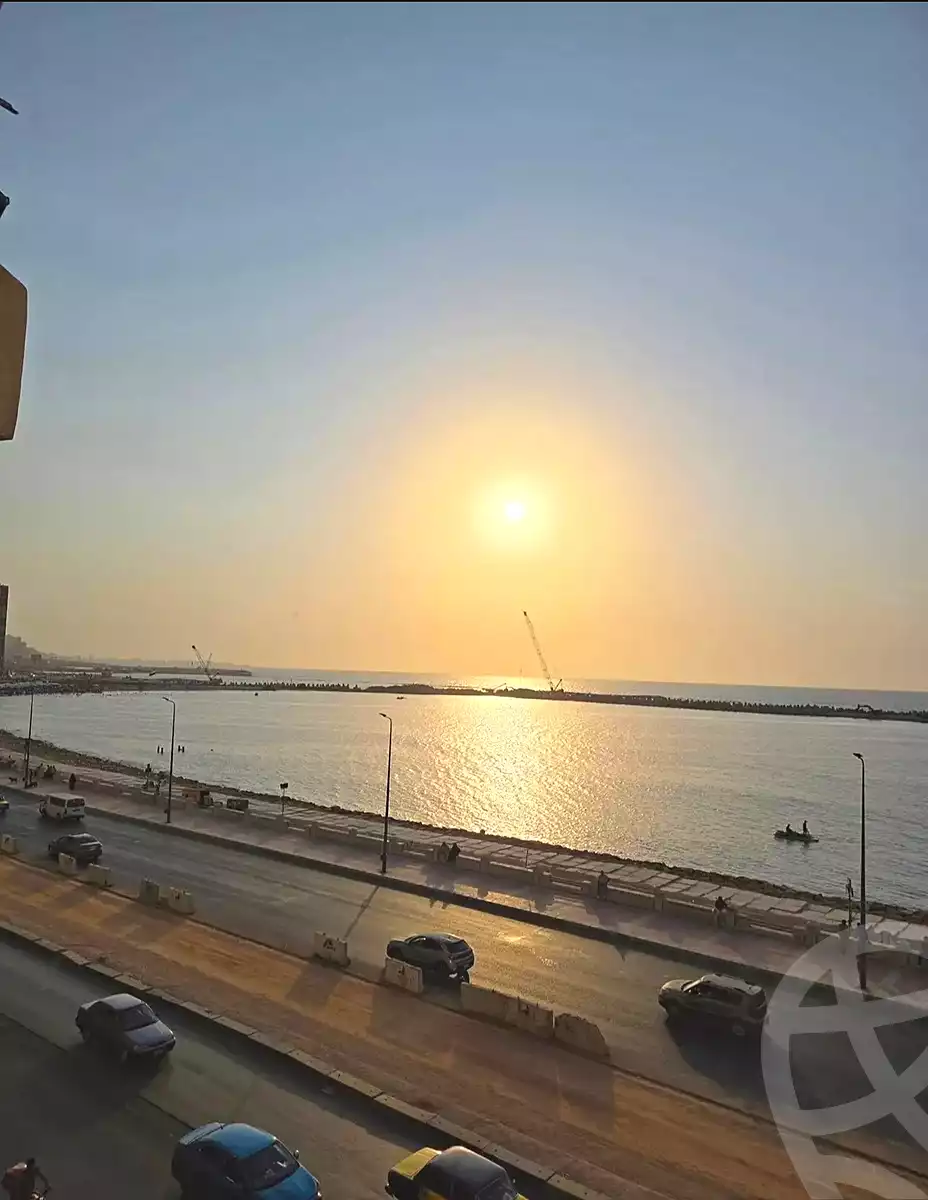 https://aqarmap.com.eg/ar/listing/7367943-for-sale-alexandria-sydy-bshr-sydy-bshr-bhry