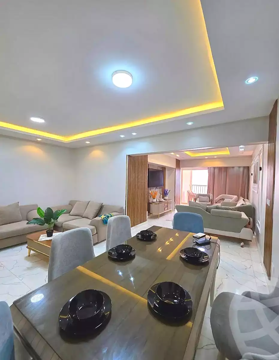 https://aqarmap.com.eg/ar/listing/7367943-for-sale-alexandria-sydy-bshr-sydy-bshr-bhry