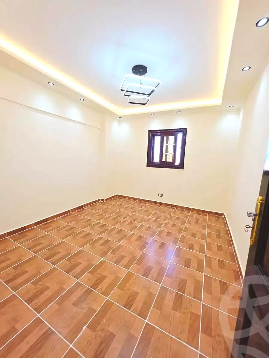https://aqarmap.com.eg/ar/listing/7368120-for-sale-alexandria-al-agamy-shataa-el-nakheel-street-39