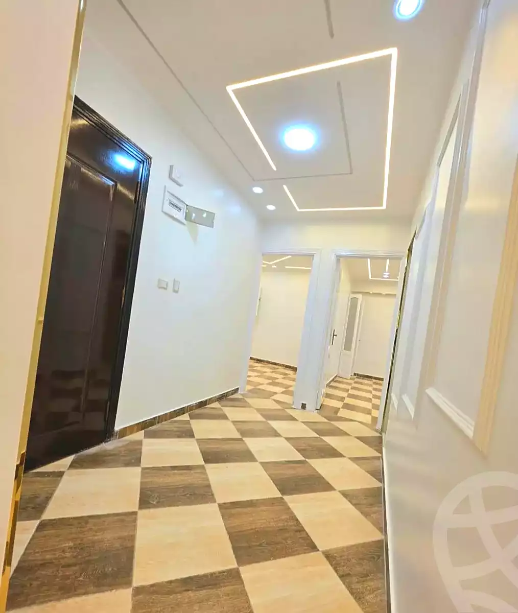 https://aqarmap.com.eg/en/listing/7368324-for-sale-alexandria-sydy-bshr-sydy-bshr-bhry-shr-mhmwd-l-yswy